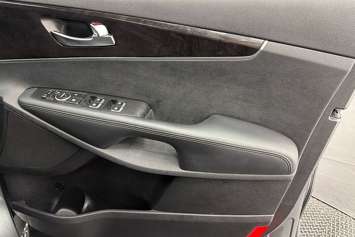 2015 Kia Sorento Si UM