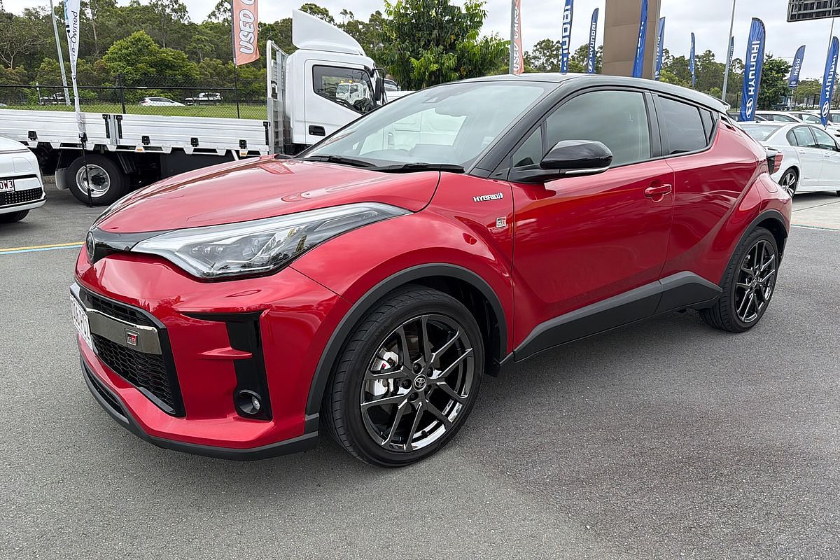 2022 Toyota C-HR GR Sport ZYX10R