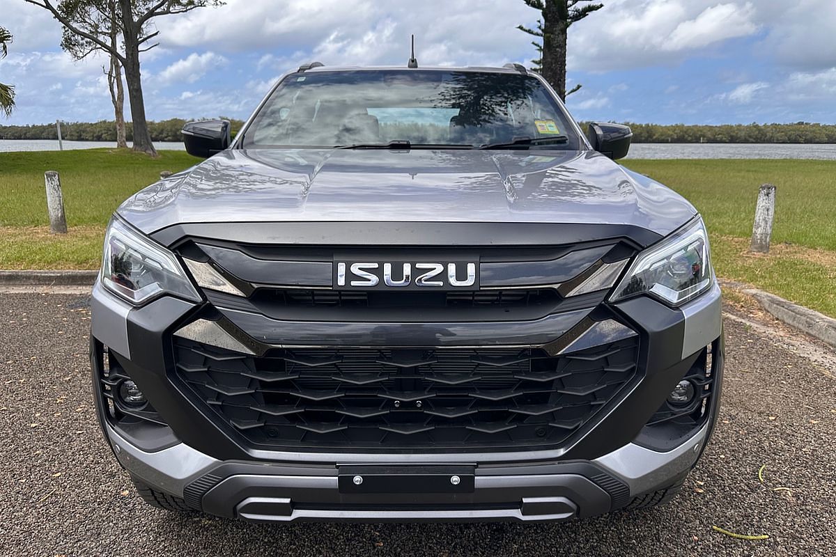 2025 Isuzu D-MAX X-TERRAIN 4X4