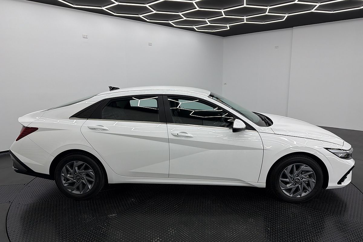 2024 Hyundai i30 Elite Hybrid CN7.V2