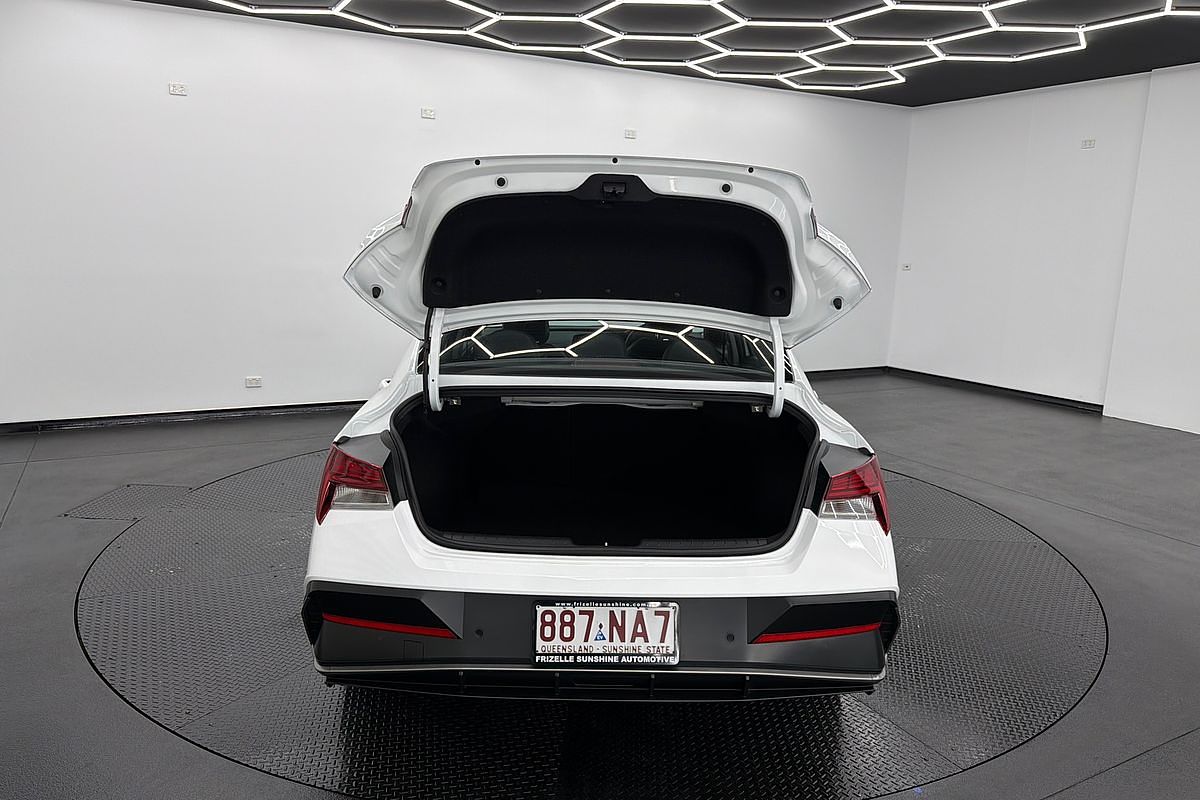 2024 Hyundai i30 Elite Hybrid CN7.V2