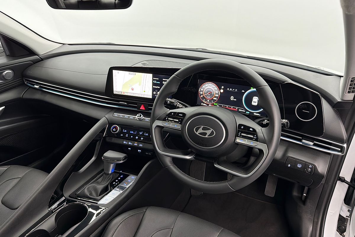 2024 Hyundai i30 Elite Hybrid CN7.V2