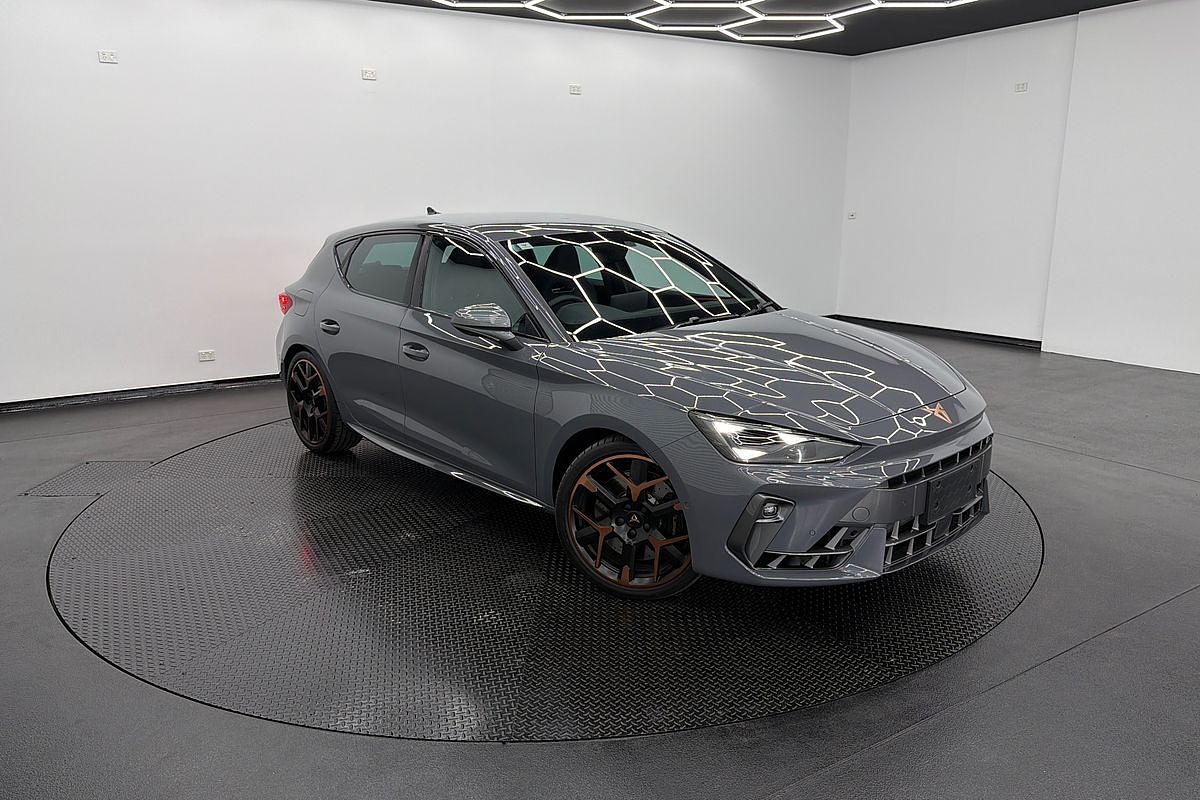 2025 CUPRA Leon VZx KL