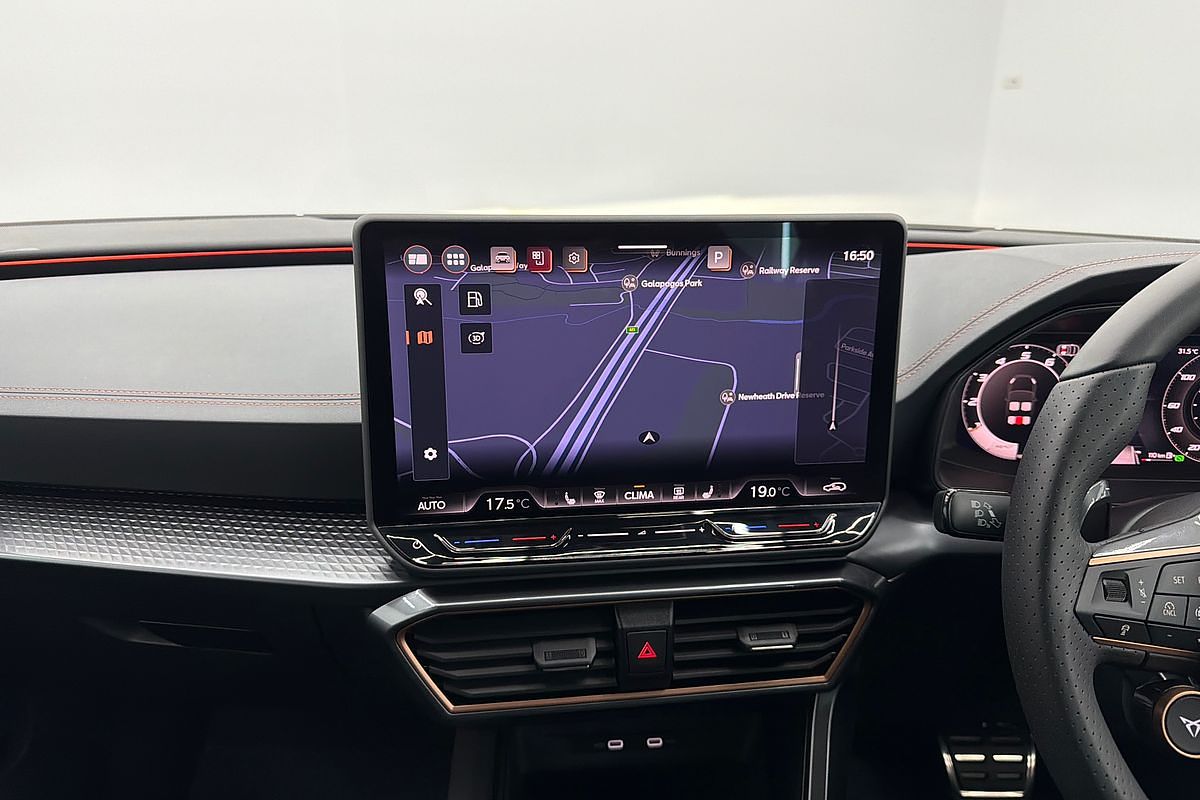 2025 CUPRA Leon VZx KL