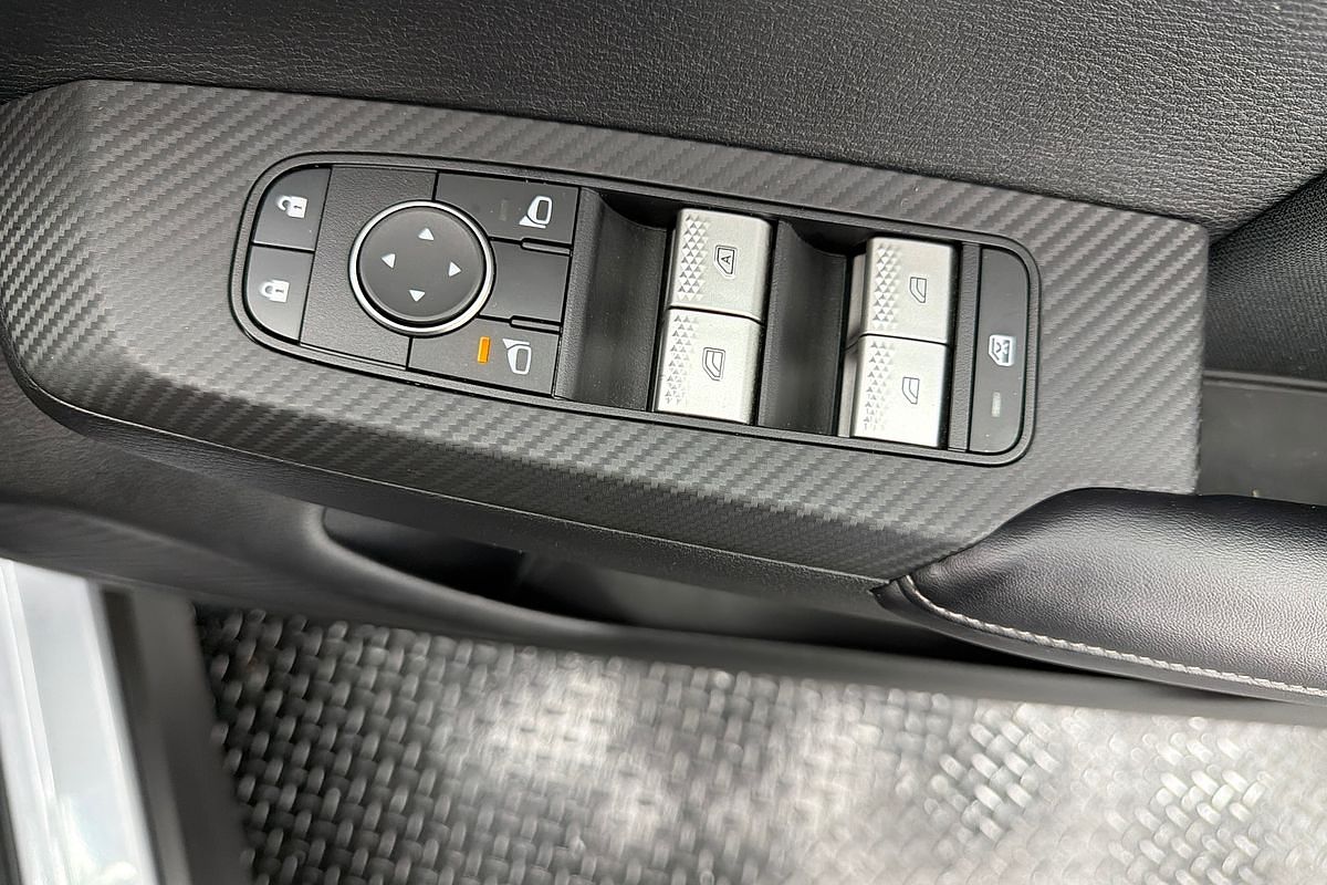 2022 Mitsubishi Outlander ES ZM