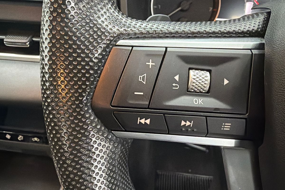 2022 Mitsubishi Outlander ES ZM