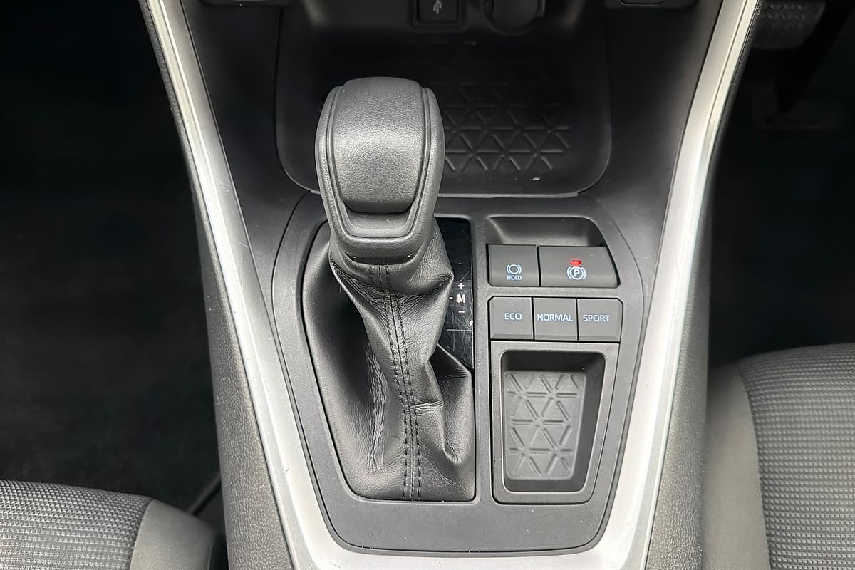 2021 Toyota RAV4 GX MXAA52R