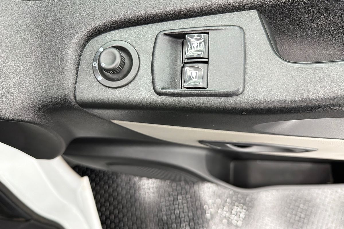 2018 Renault Trafic 103KW X82 SWB Low Roof