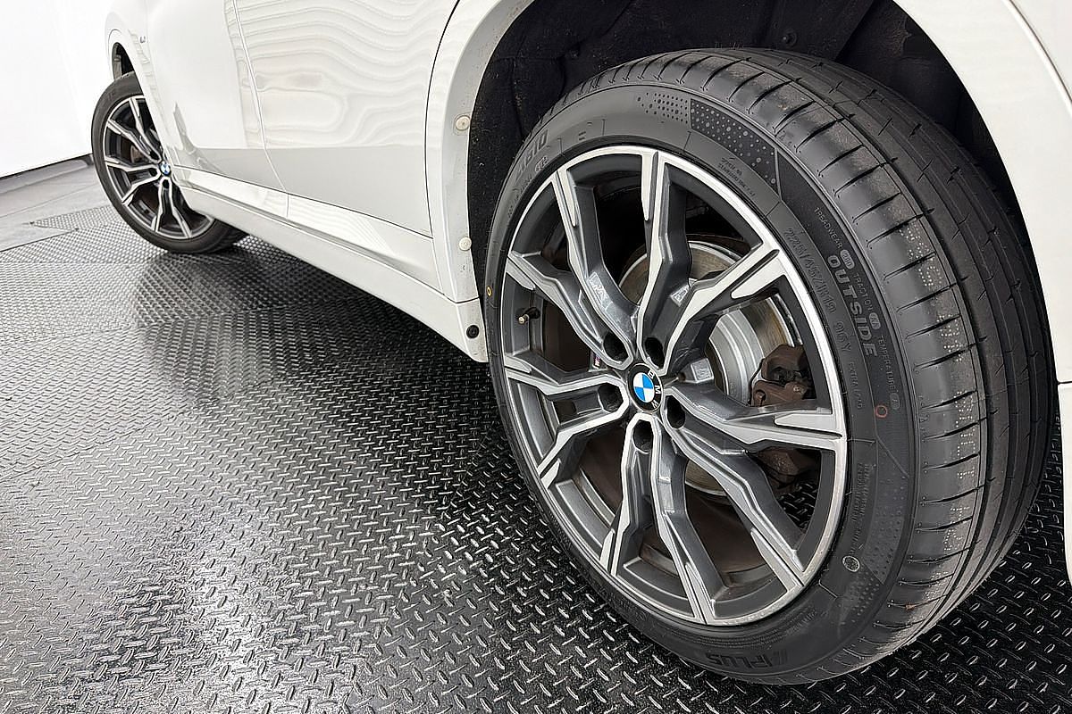 2021 BMW X1 xDrive25i F48 LCI