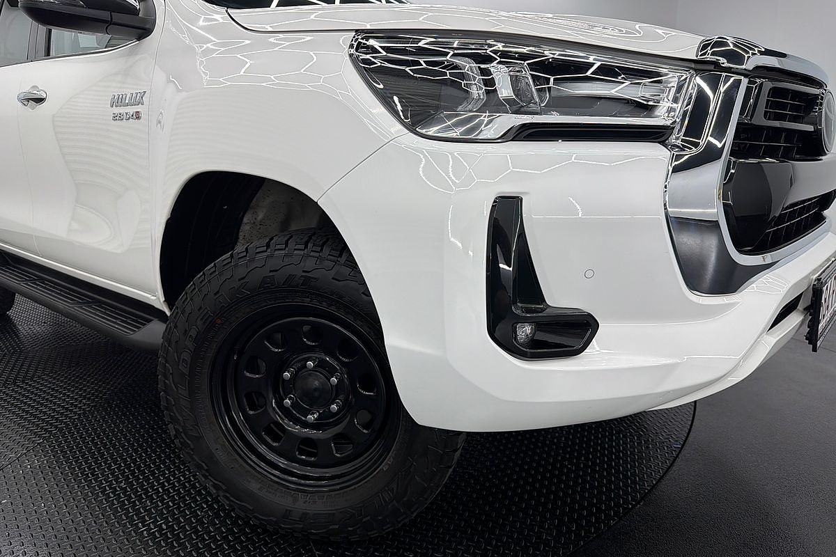 2022 Toyota Hilux SR5 GUN126R 4X4