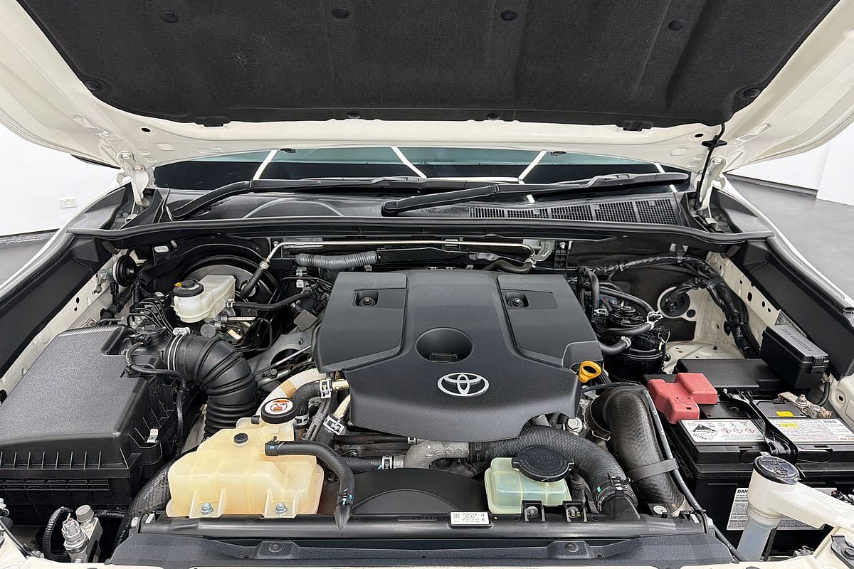 2022 Toyota Hilux SR5 GUN126R 4X4