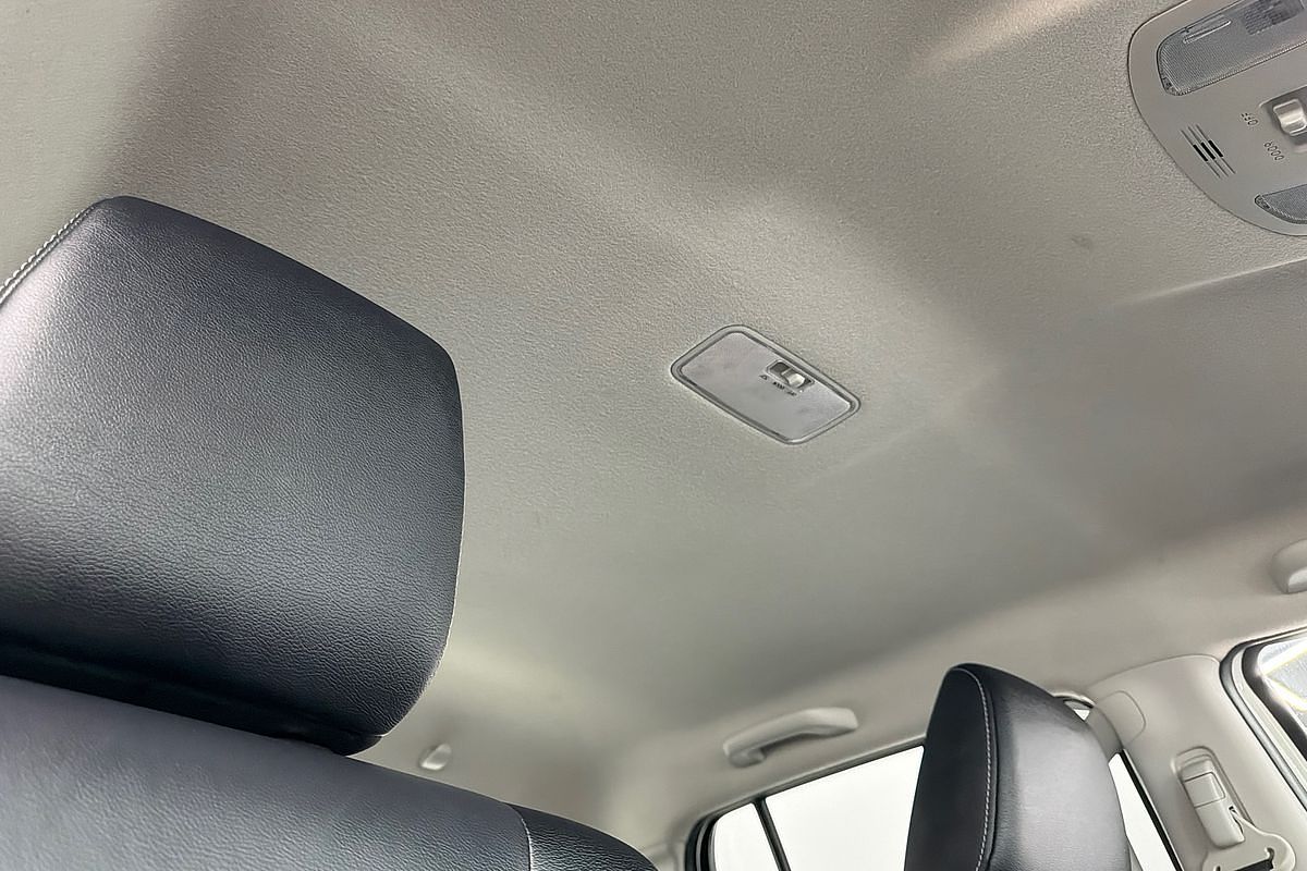 2022 Toyota Hilux SR5 GUN126R 4X4