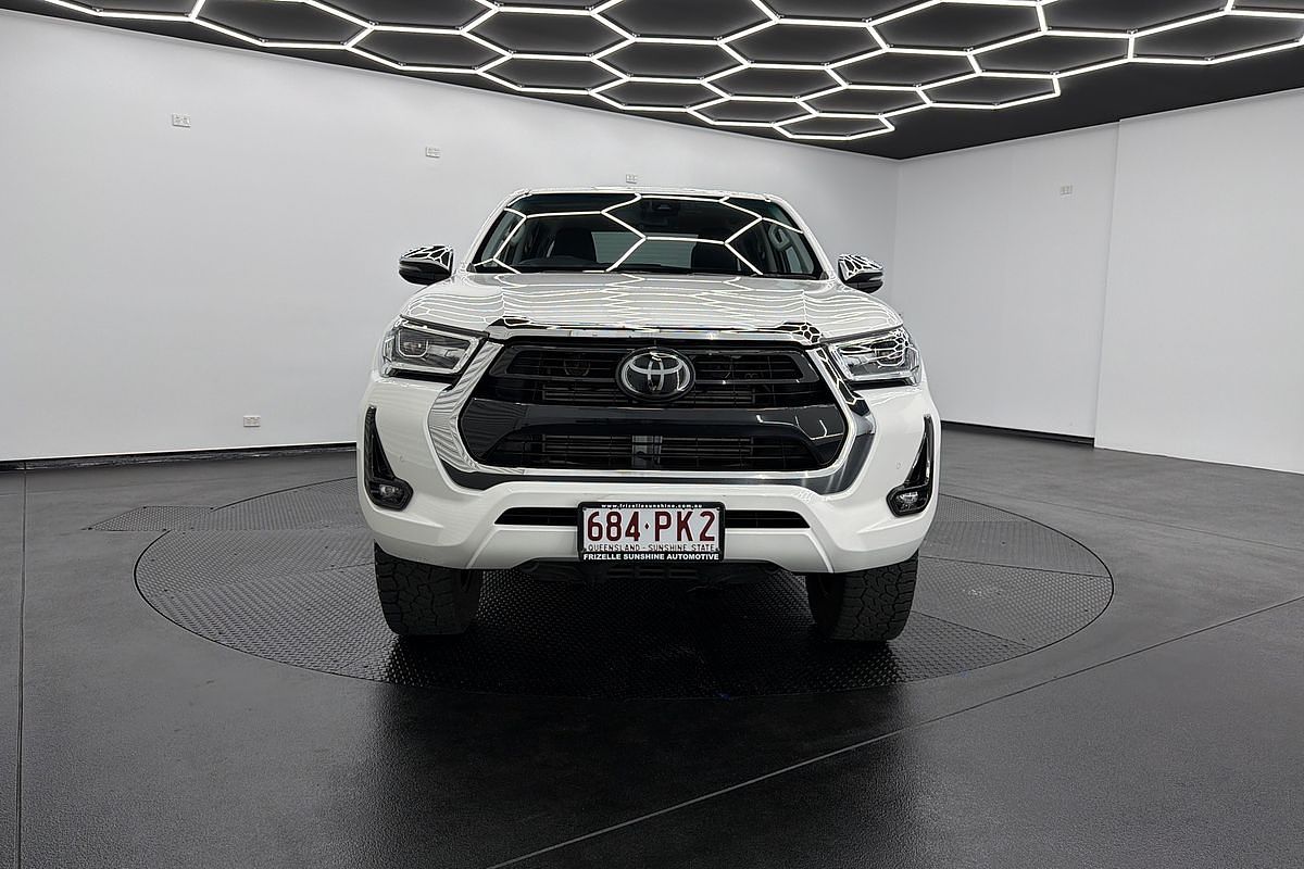 2022 Toyota Hilux SR5 GUN126R 4X4