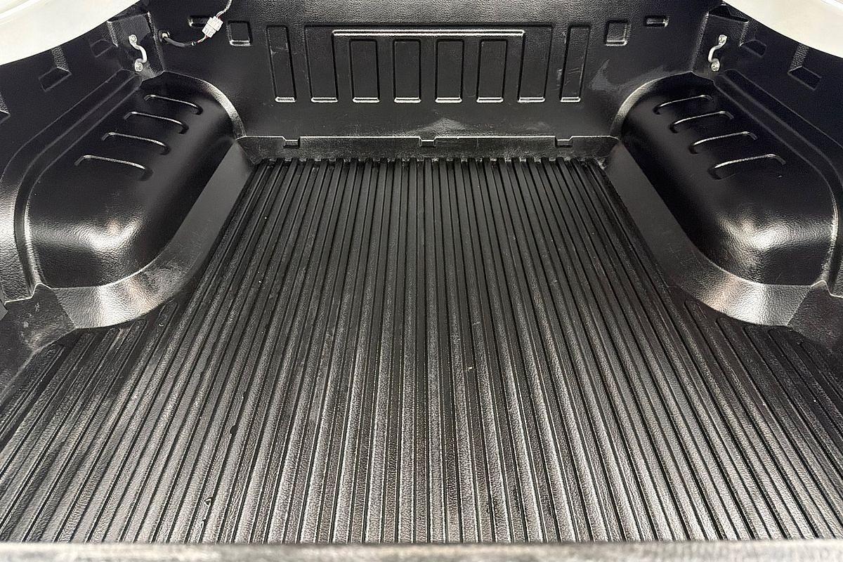 2022 Toyota Hilux SR5 GUN126R 4X4