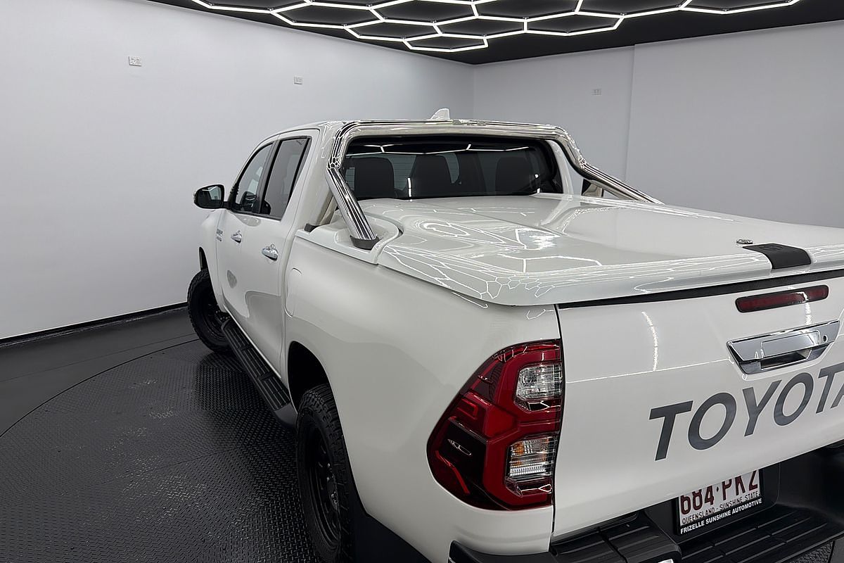 2022 Toyota Hilux SR5 GUN126R 4X4
