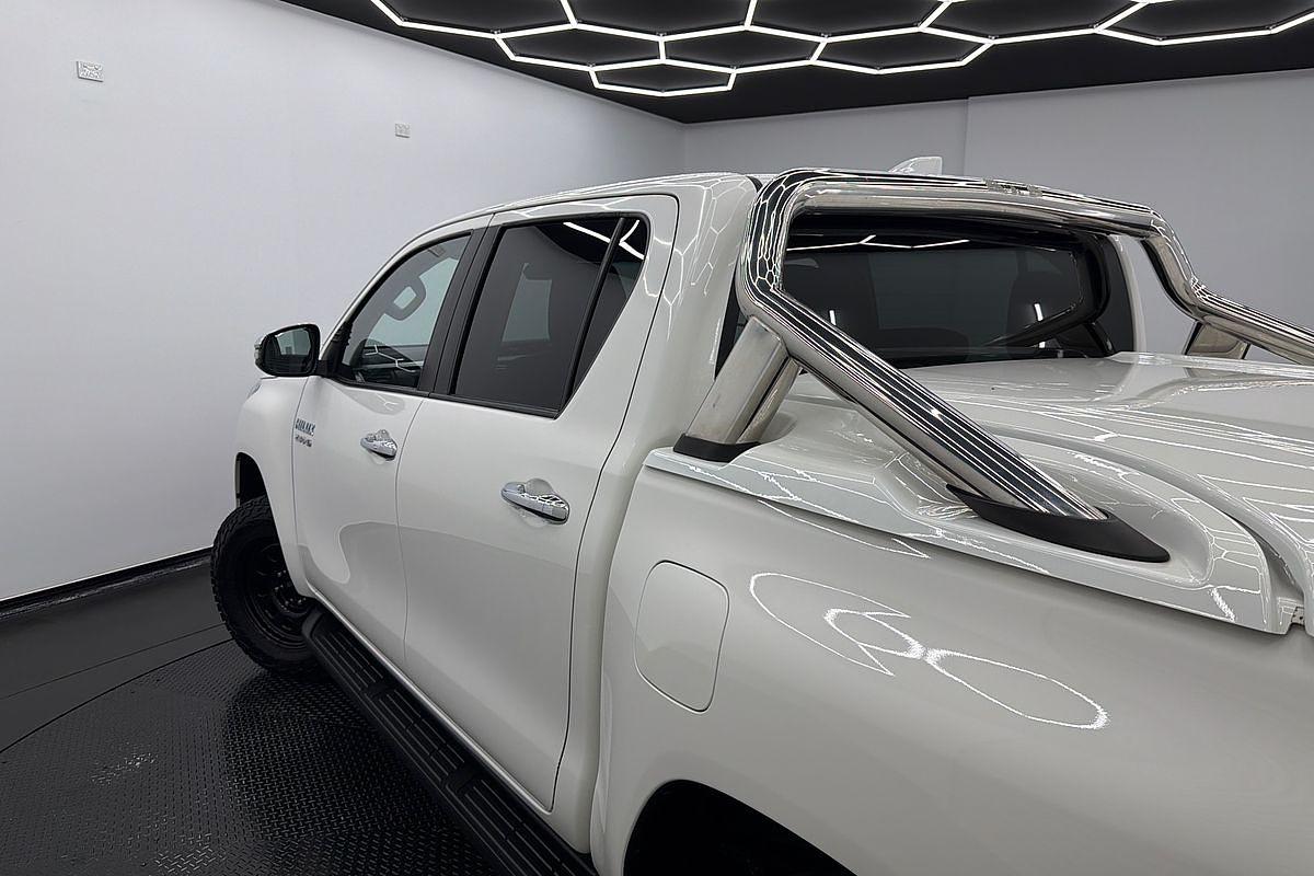 2022 Toyota Hilux SR5 GUN126R 4X4