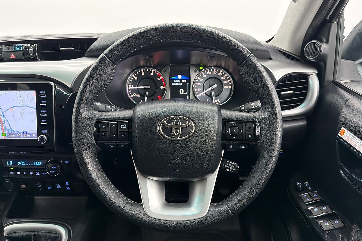 2022 Toyota Hilux SR5 GUN126R 4X4