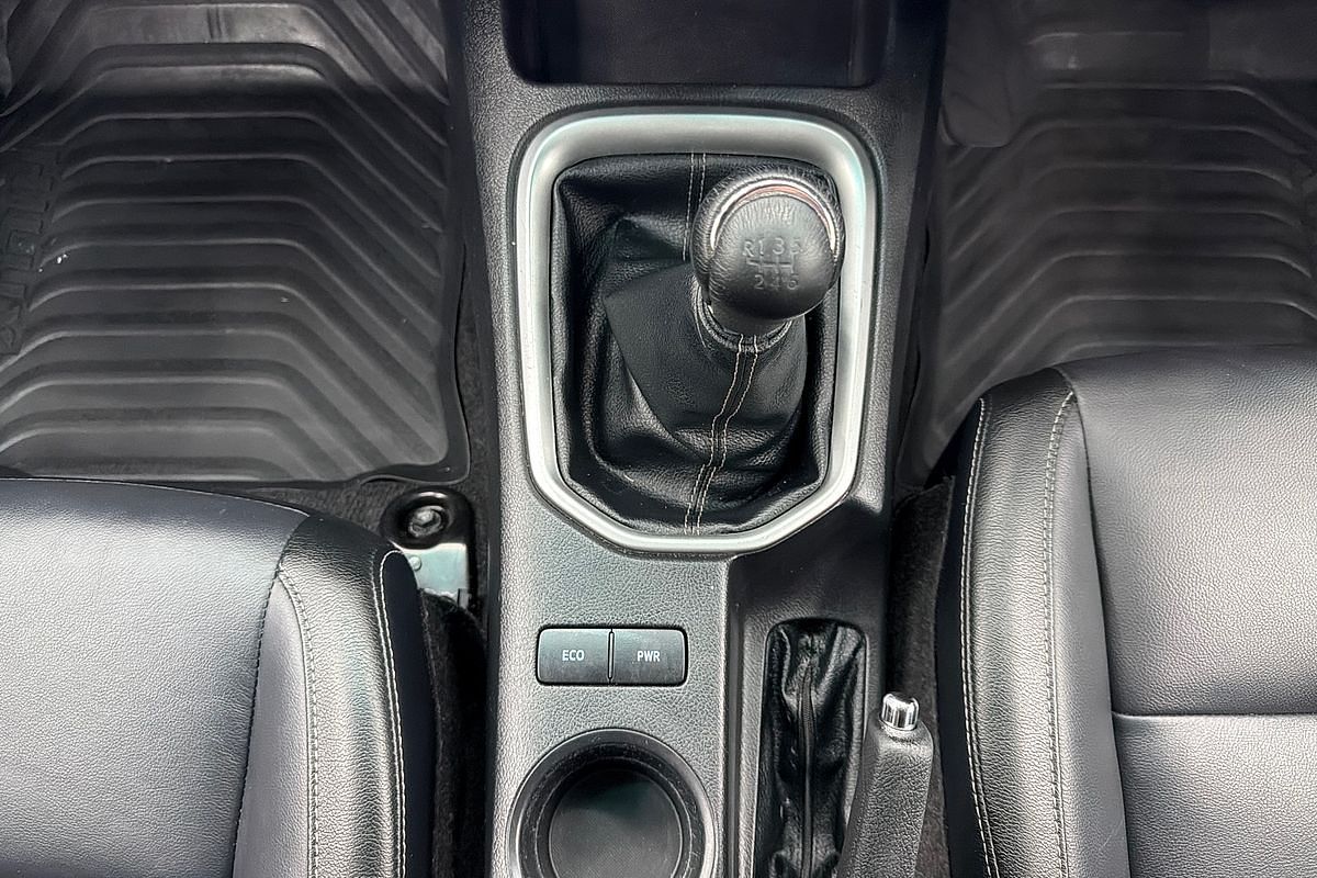 2022 Toyota Hilux SR5 GUN126R 4X4