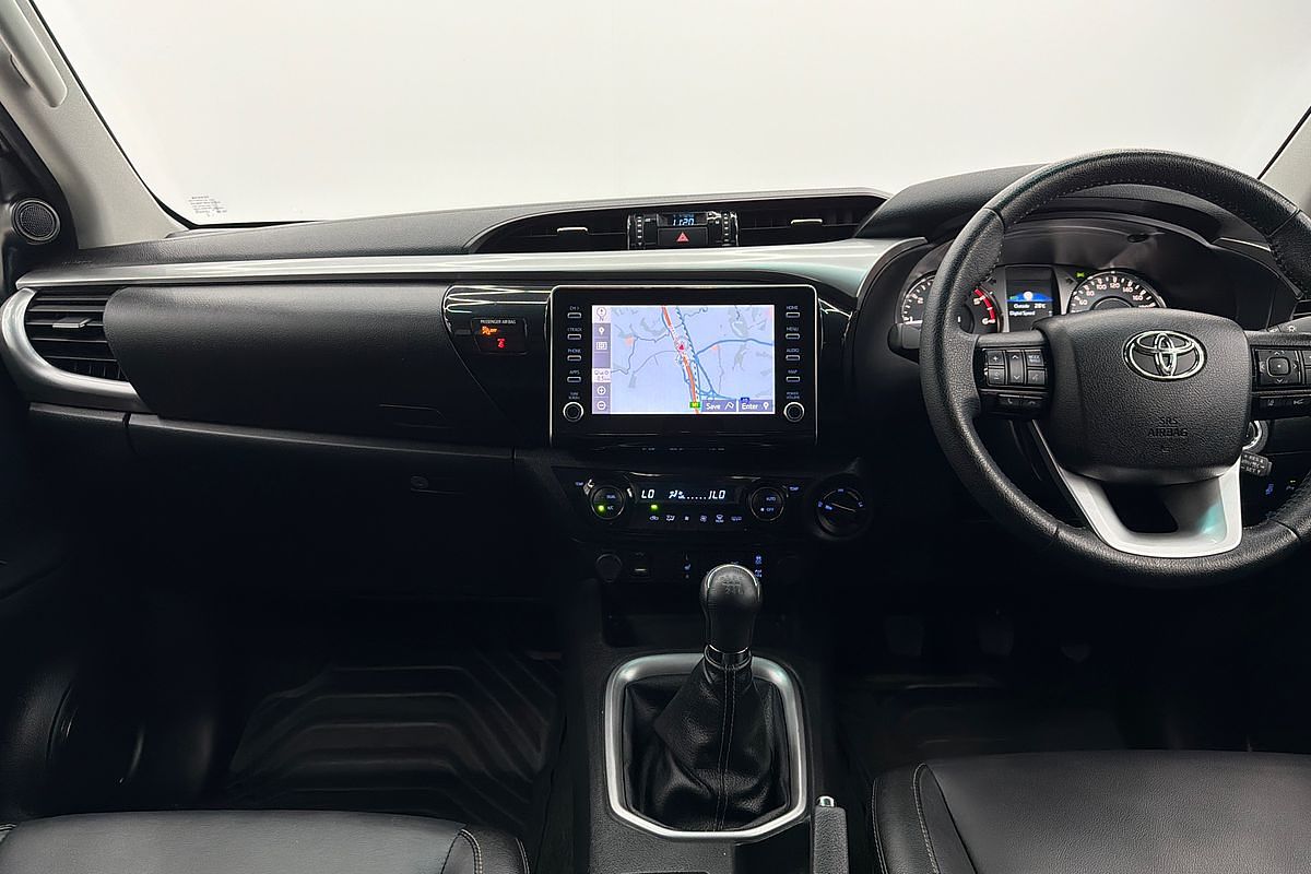 2022 Toyota Hilux SR5 GUN126R 4X4