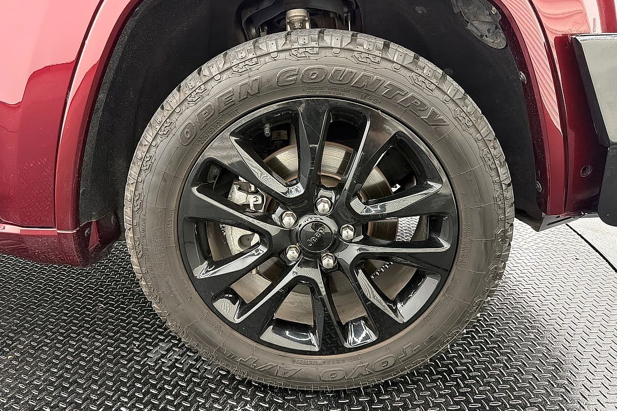 2020 Jeep Grand Cherokee Night Eagle WK