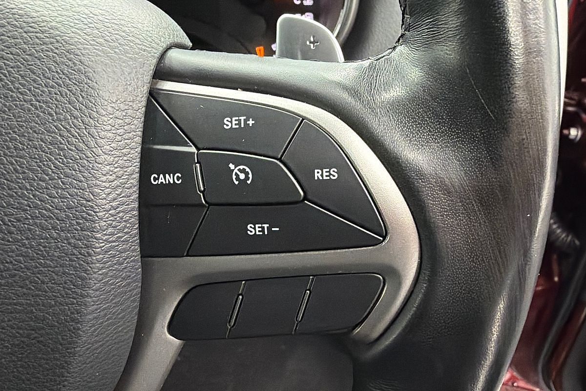 2020 Jeep Grand Cherokee Night Eagle WK