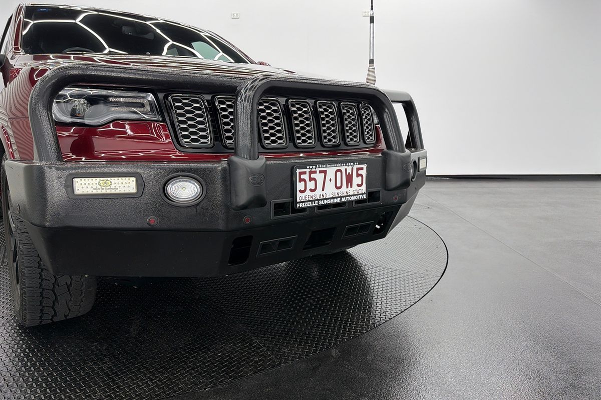 2020 Jeep Grand Cherokee Night Eagle WK