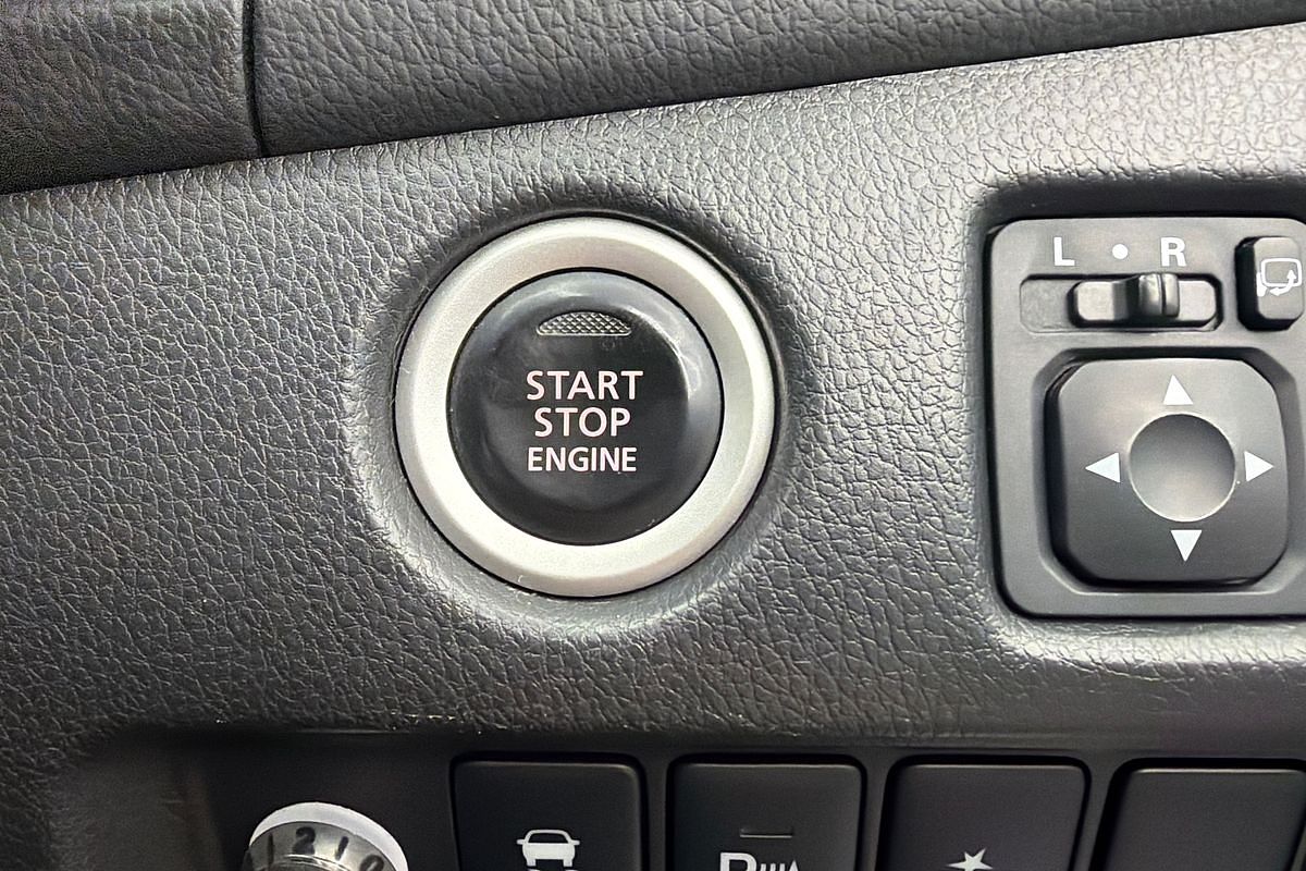 2019 Mitsubishi Pajero Sport Black Edition QE