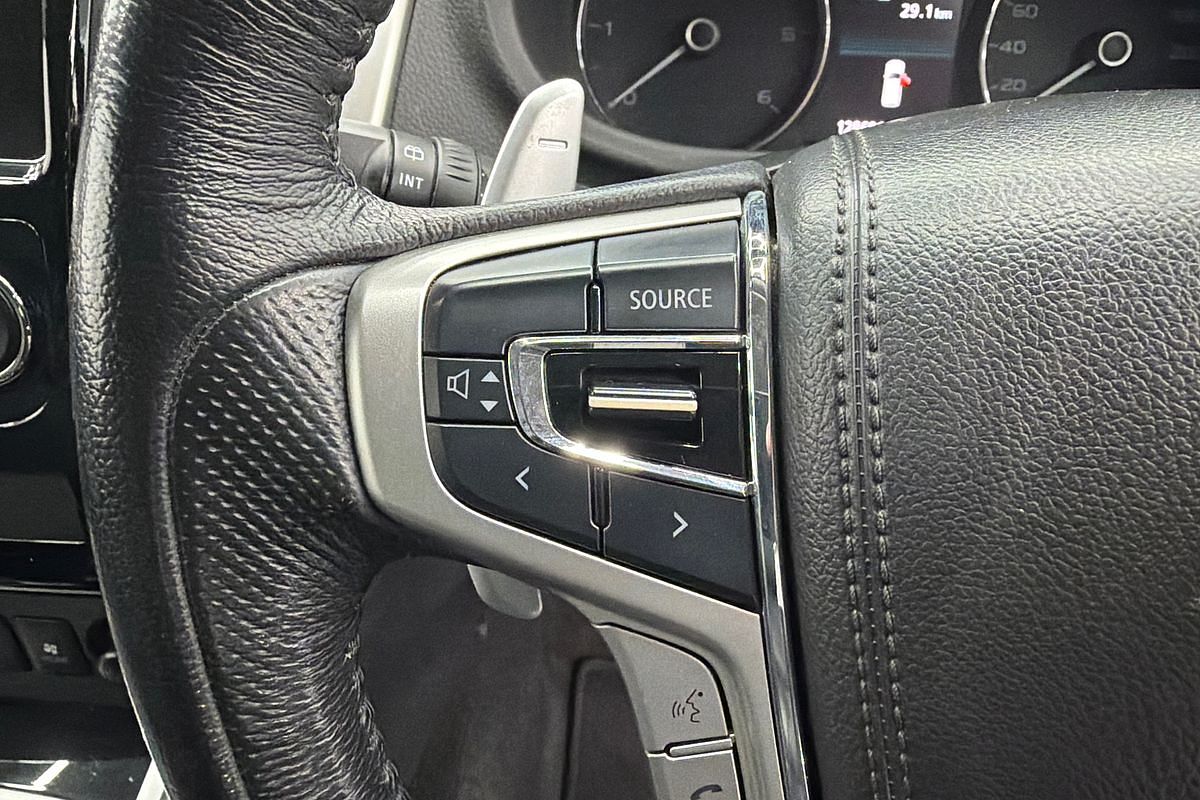 2019 Mitsubishi Pajero Sport Black Edition QE