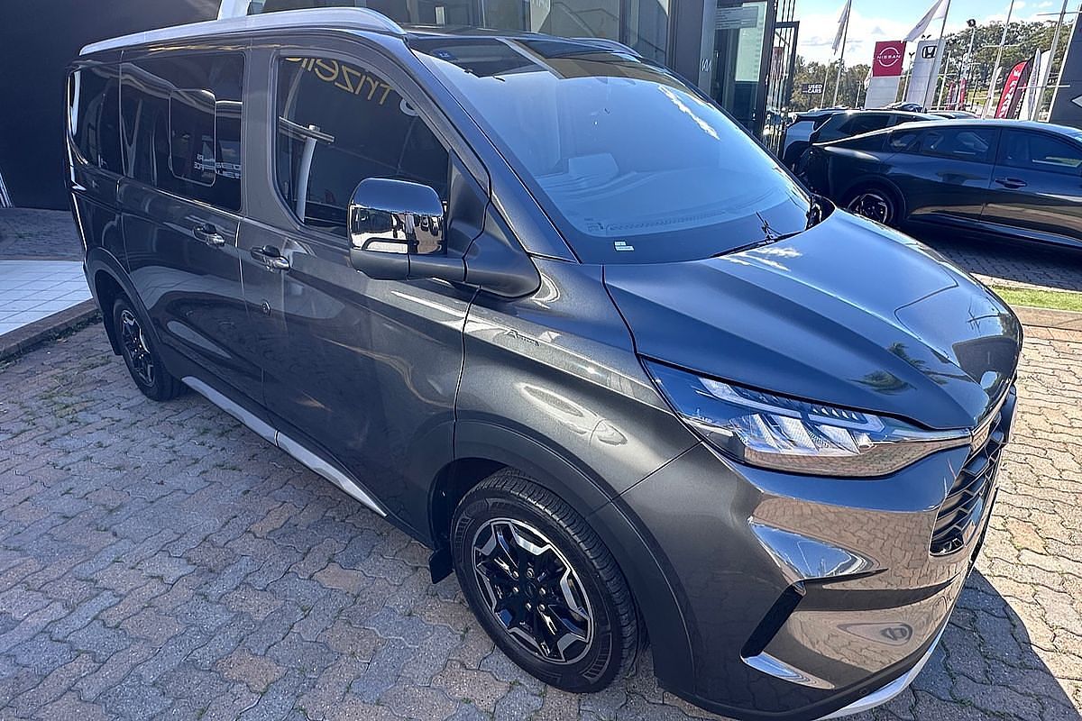 2024 Ford Tourneo Active AV SWB