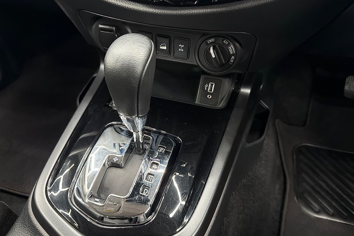 2021 Nissan Navara PRO-4X D23 4X4