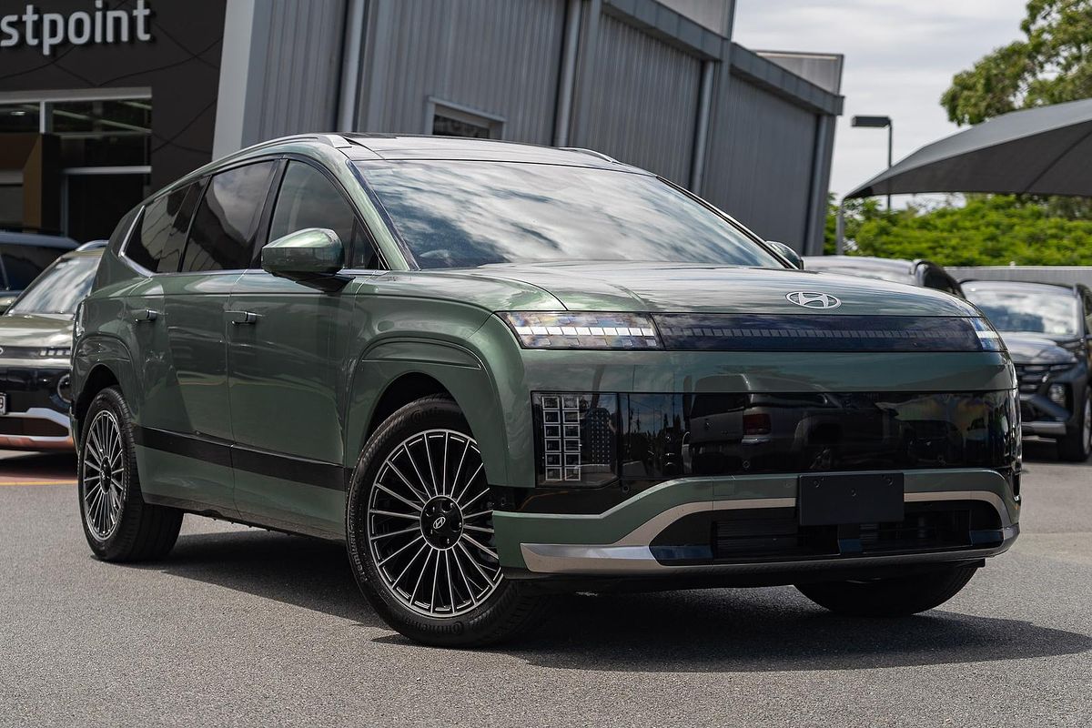 2025 Hyundai IONIQ 9 Calligraphy ME.V1