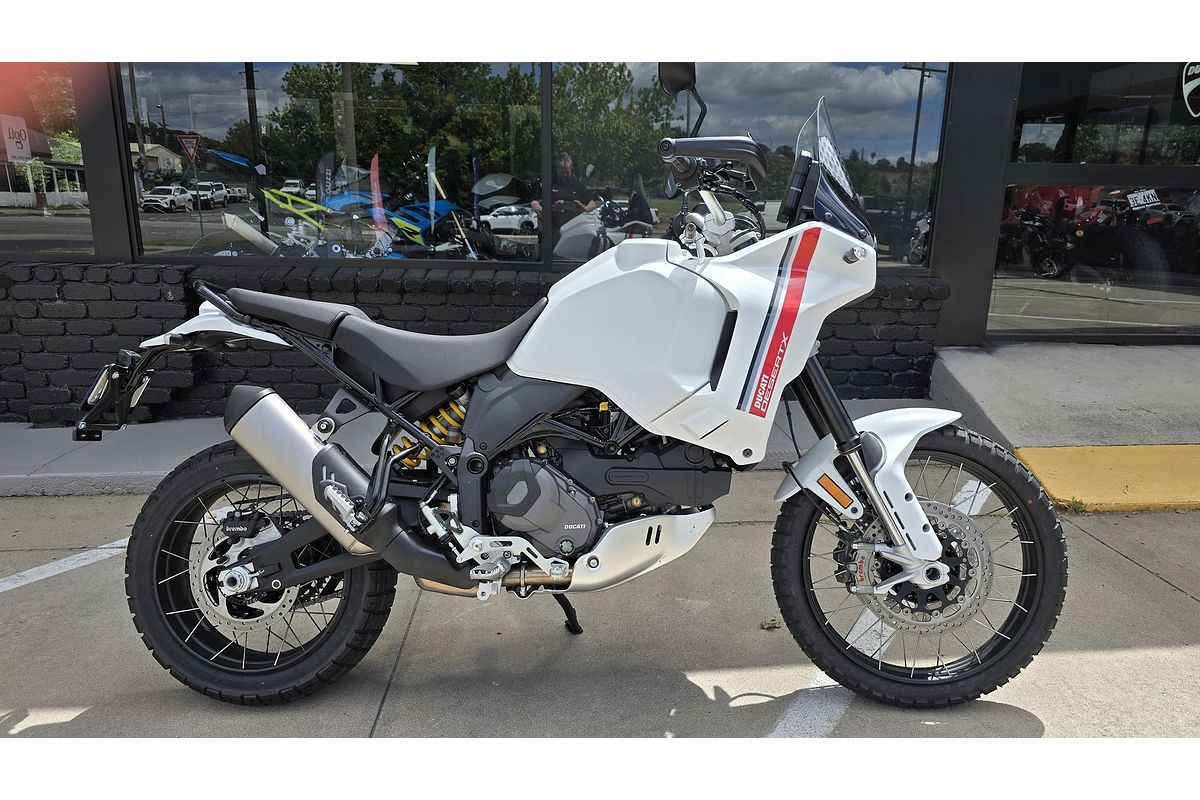 2025 Ducati Desert X Desert X