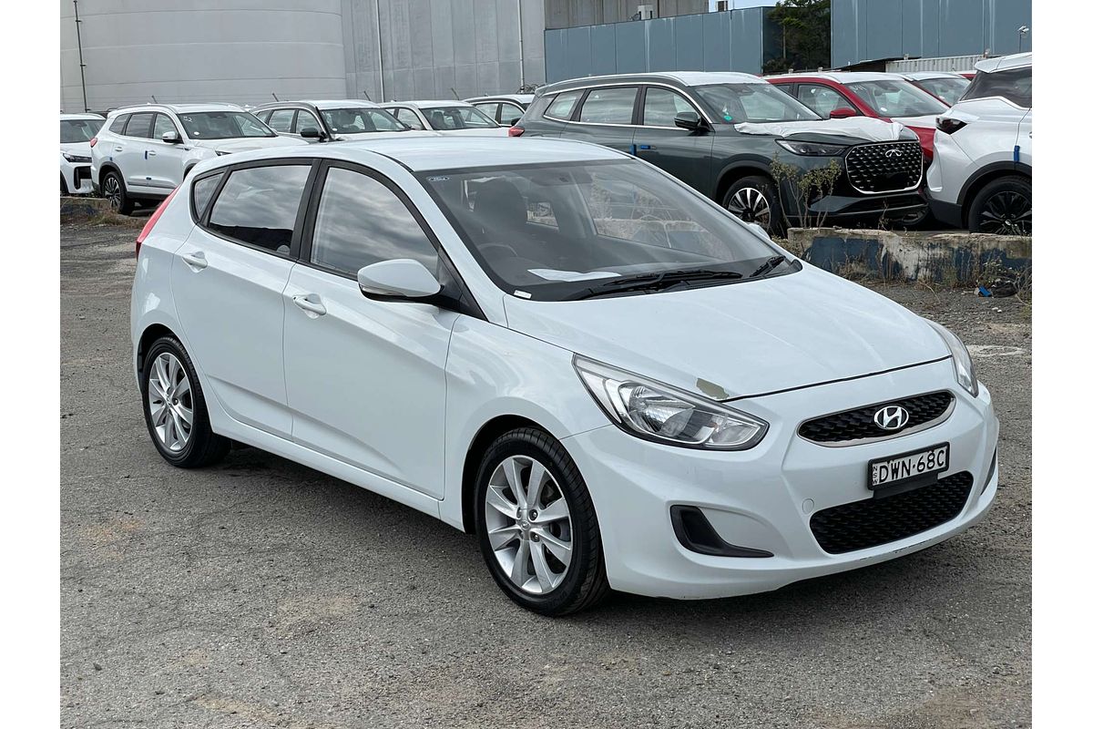 2018 Hyundai Accent Sport RB6