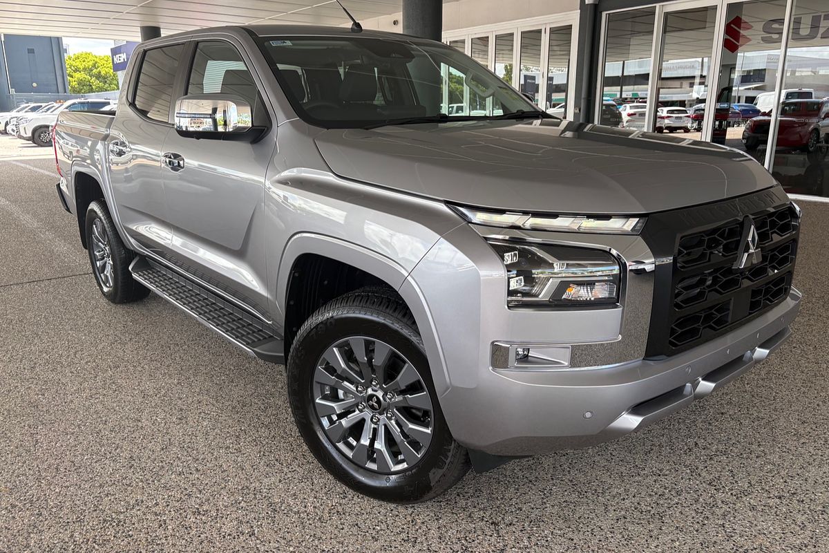 2025 Mitsubishi Triton GLS MV 4X4