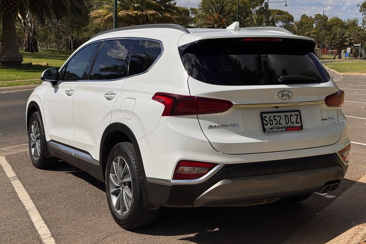 2019 Hyundai Santa Fe Elite TM.2