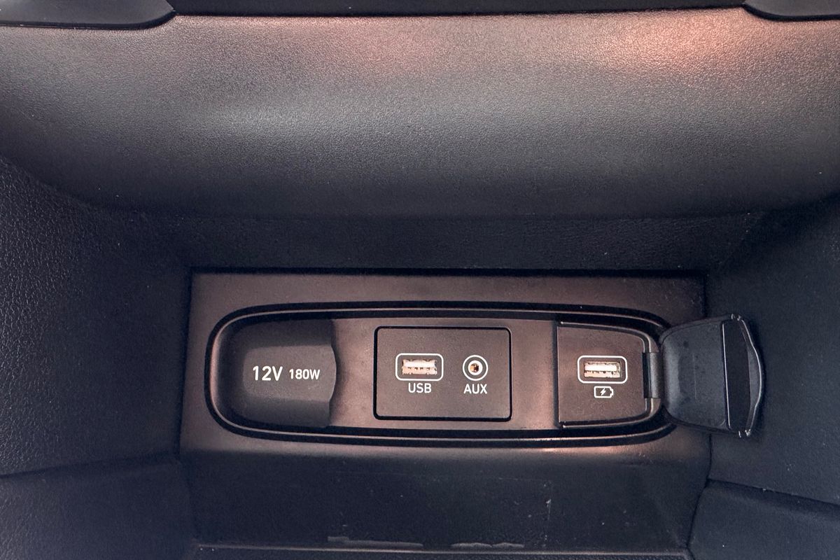 2019 Hyundai Santa Fe Elite TM.2