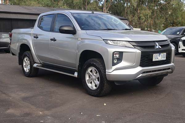 2021 Mitsubishi Triton GLX MR 4X4