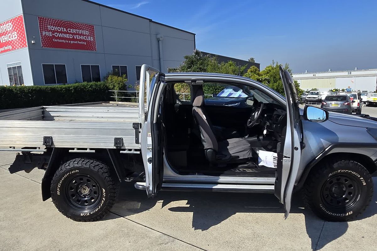 2018 Toyota Hilux SR (4x4) GUN126R MY17 4X4