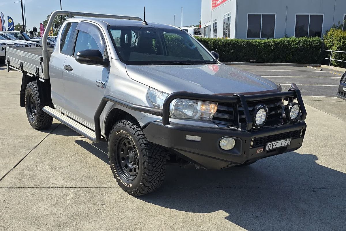 2018 Toyota Hilux SR (4x4) GUN126R MY17 4X4