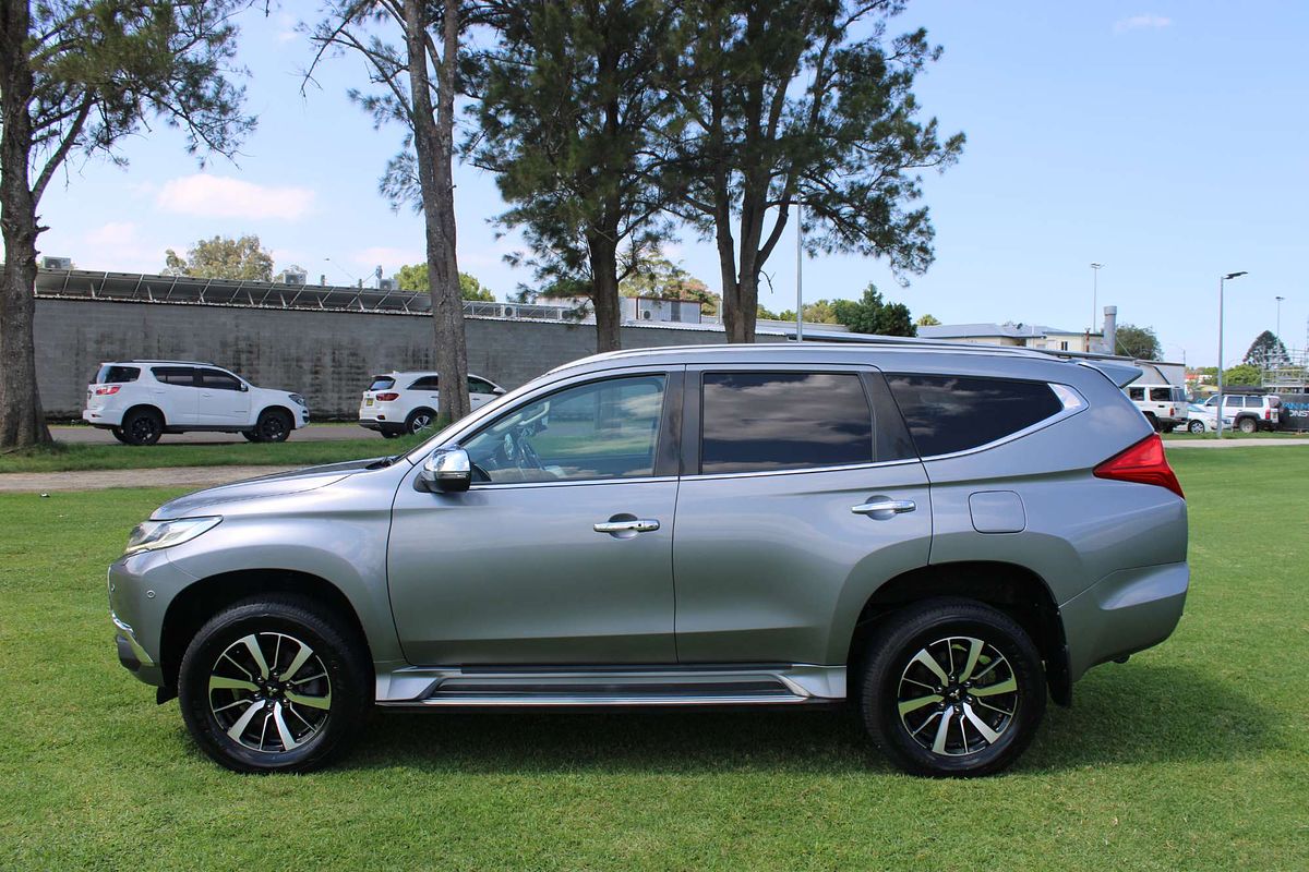 2018 MITSUBISHI PAJERO SPORT EXCEED (4x4) 7 SEAT 8 SP AUTOMATIC 4D WAGON DT4