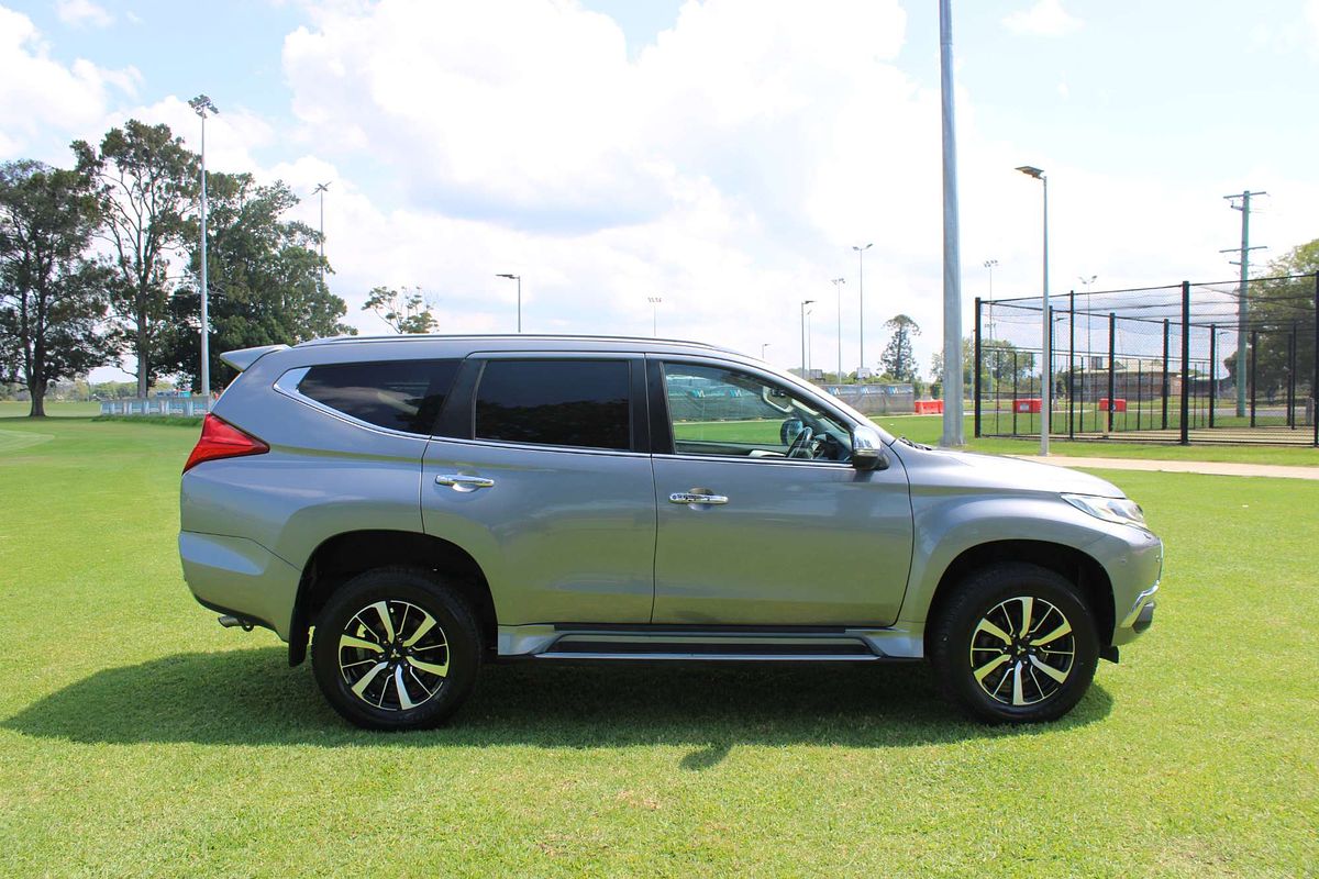 2018 MITSUBISHI PAJERO SPORT EXCEED (4x4) 7 SEAT 8 SP AUTOMATIC 4D WAGON DT4