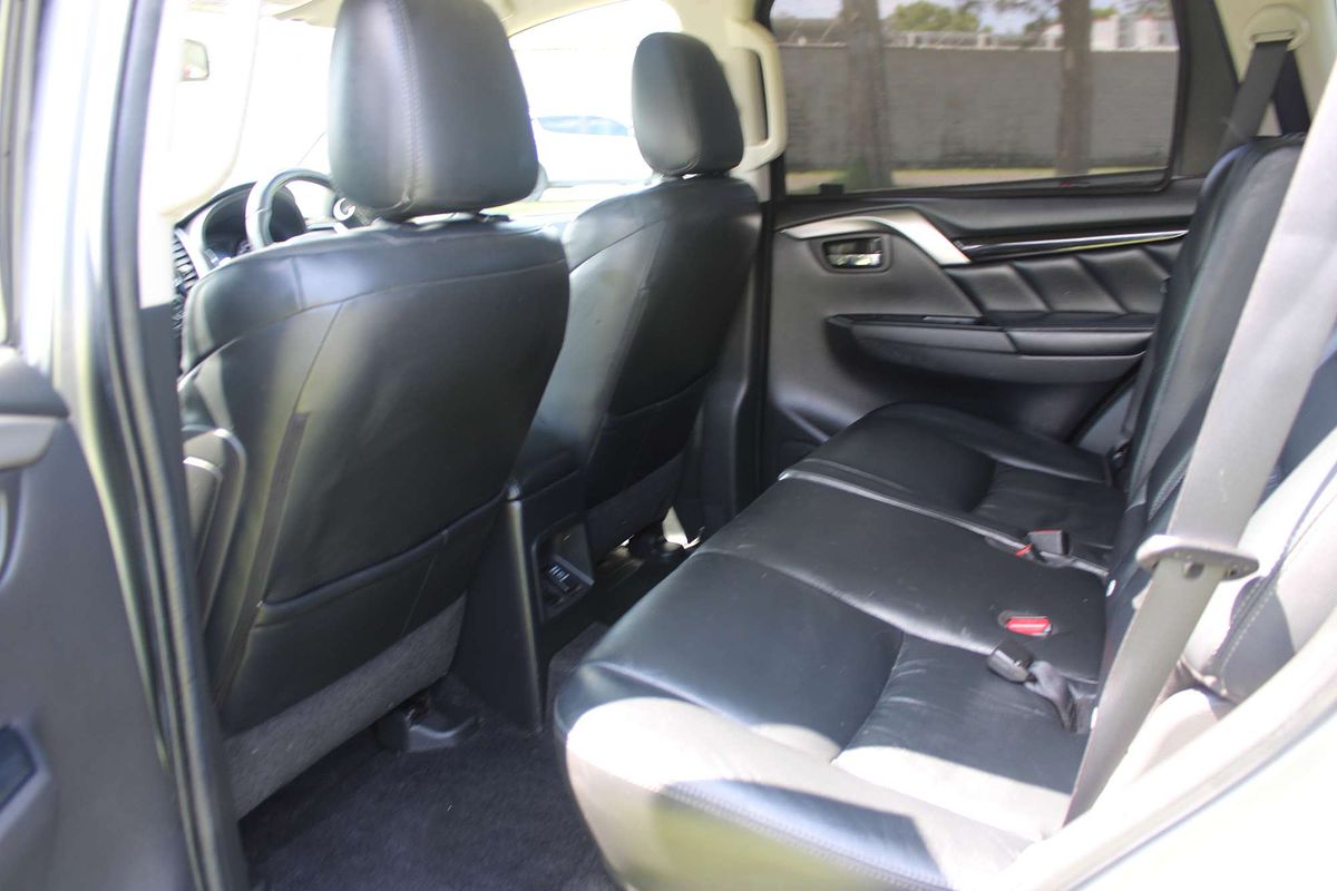 2018 MITSUBISHI PAJERO SPORT EXCEED (4x4) 7 SEAT 8 SP AUTOMATIC 4D WAGON DT4