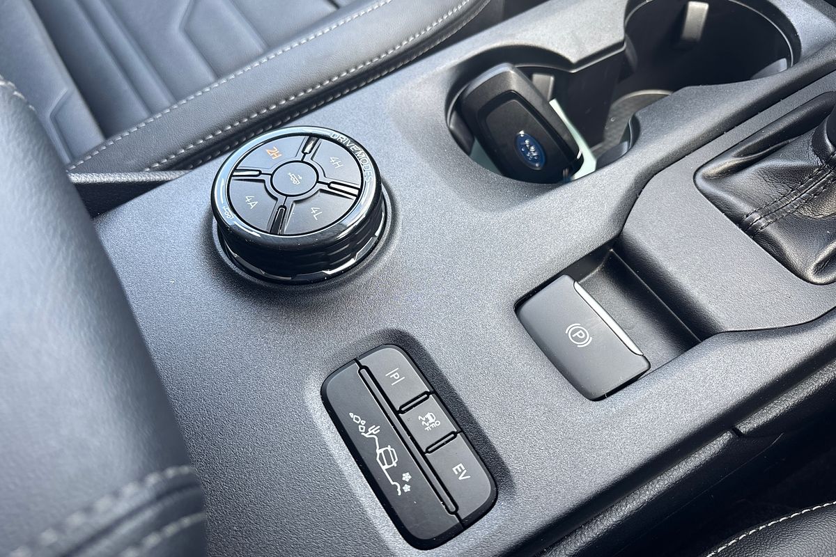 2025 Ford Ranger PHEV Sport 4X4 2.3L