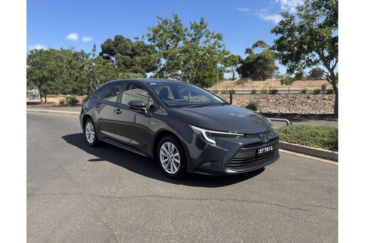2025 Toyota Corolla Ascent Sport Hybrid ZWE219R