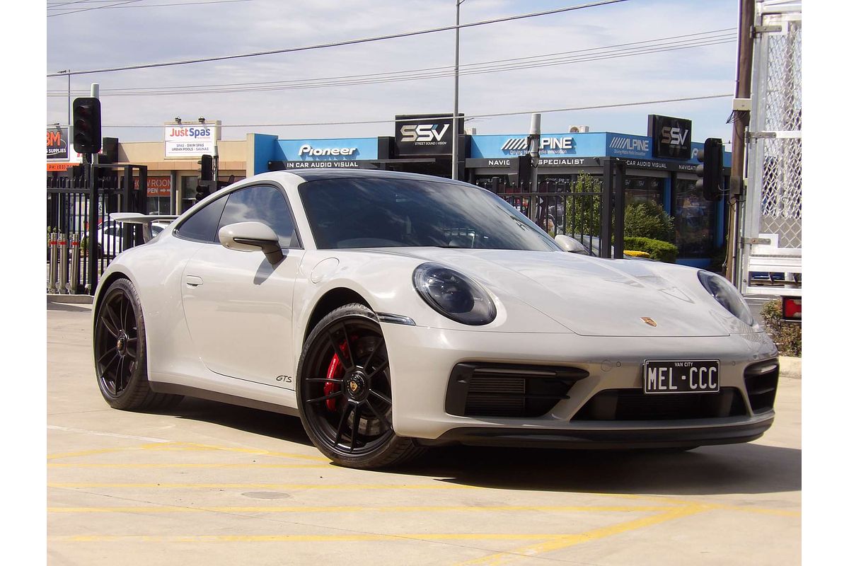 2024 Porsche 911 Carrera GTS 992