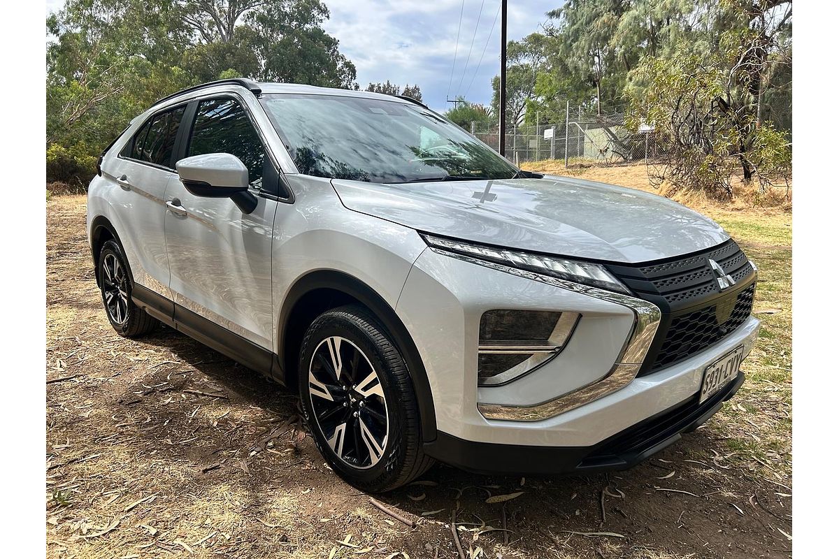 2023 Mitsubishi Eclipse Cross LS YB