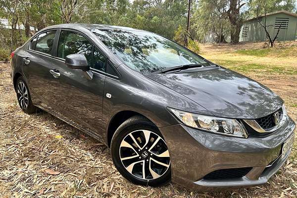 2015 Honda Civic VTi-S 9th Gen Ser II thumb-2