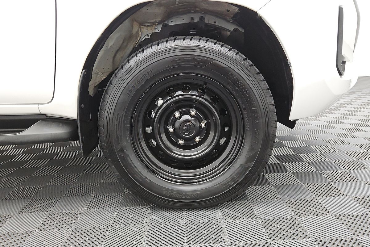 2022 Toyota Hilux SR GUN126R 4X4