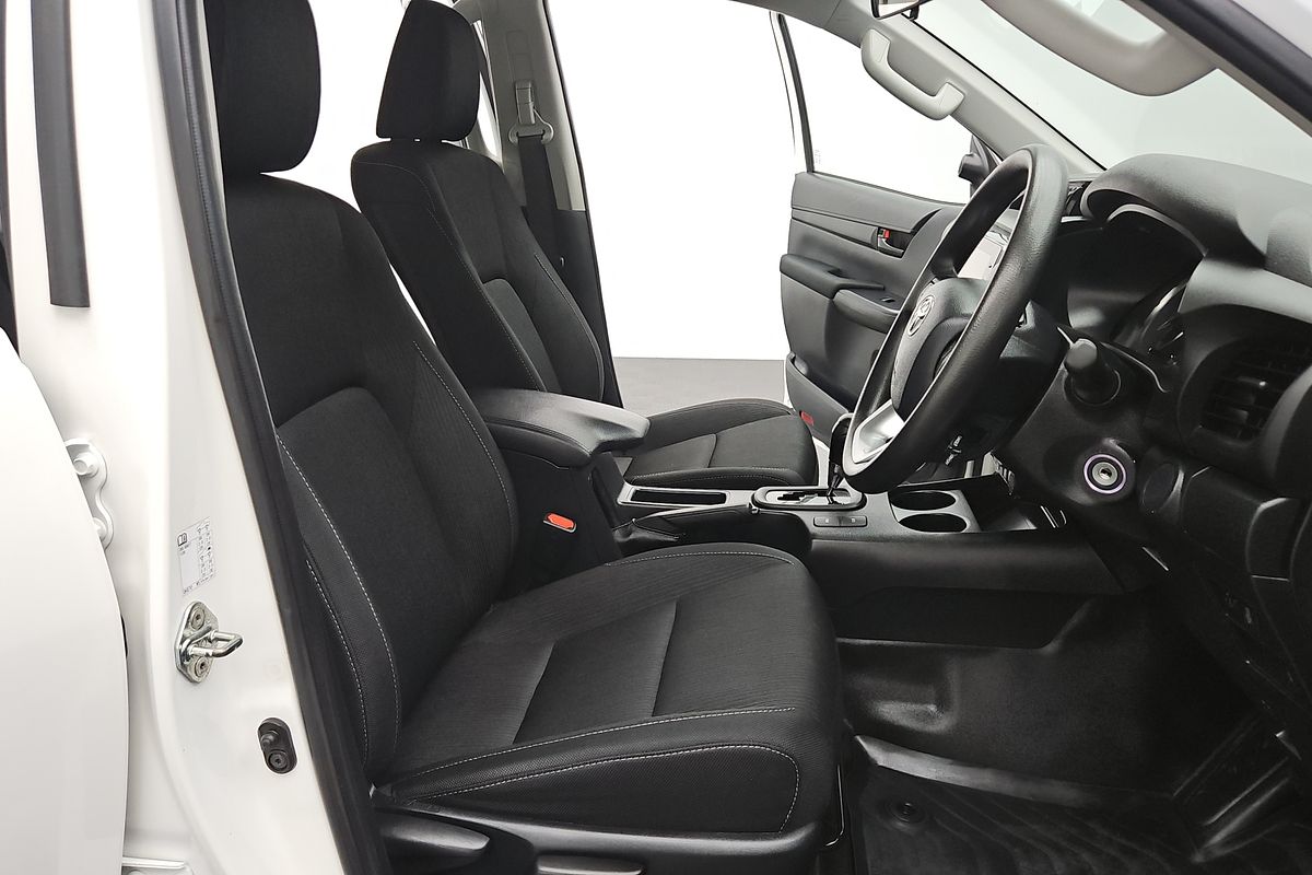 2022 Toyota Hilux SR GUN126R 4X4