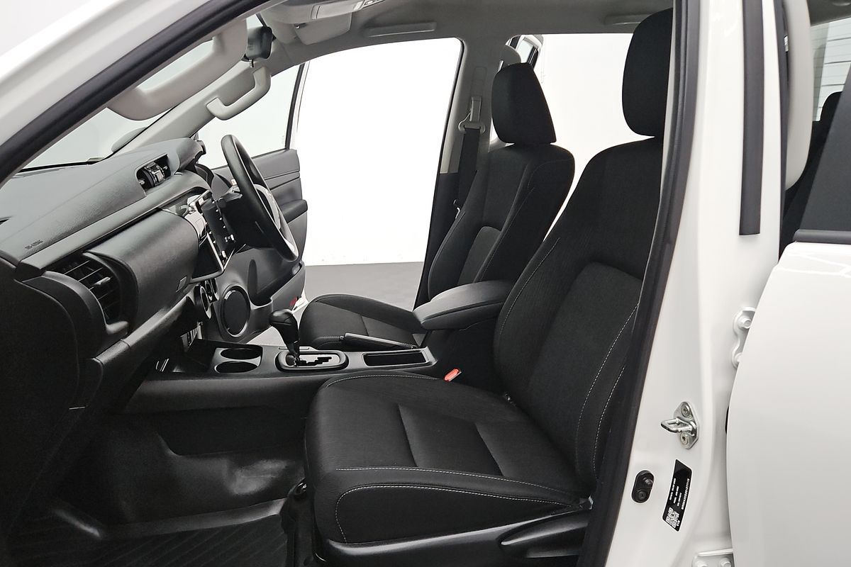 2022 Toyota Hilux SR GUN126R 4X4